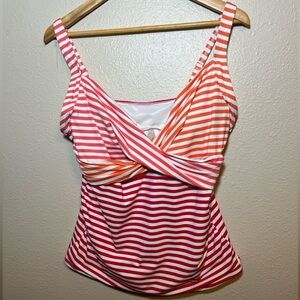 Lands’ End Women’s Striped Twist-Front Tankini Top Size 14 UPF 50 NWT
